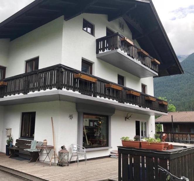Gaestehaus Schmitt Lahn Экстерьер фото